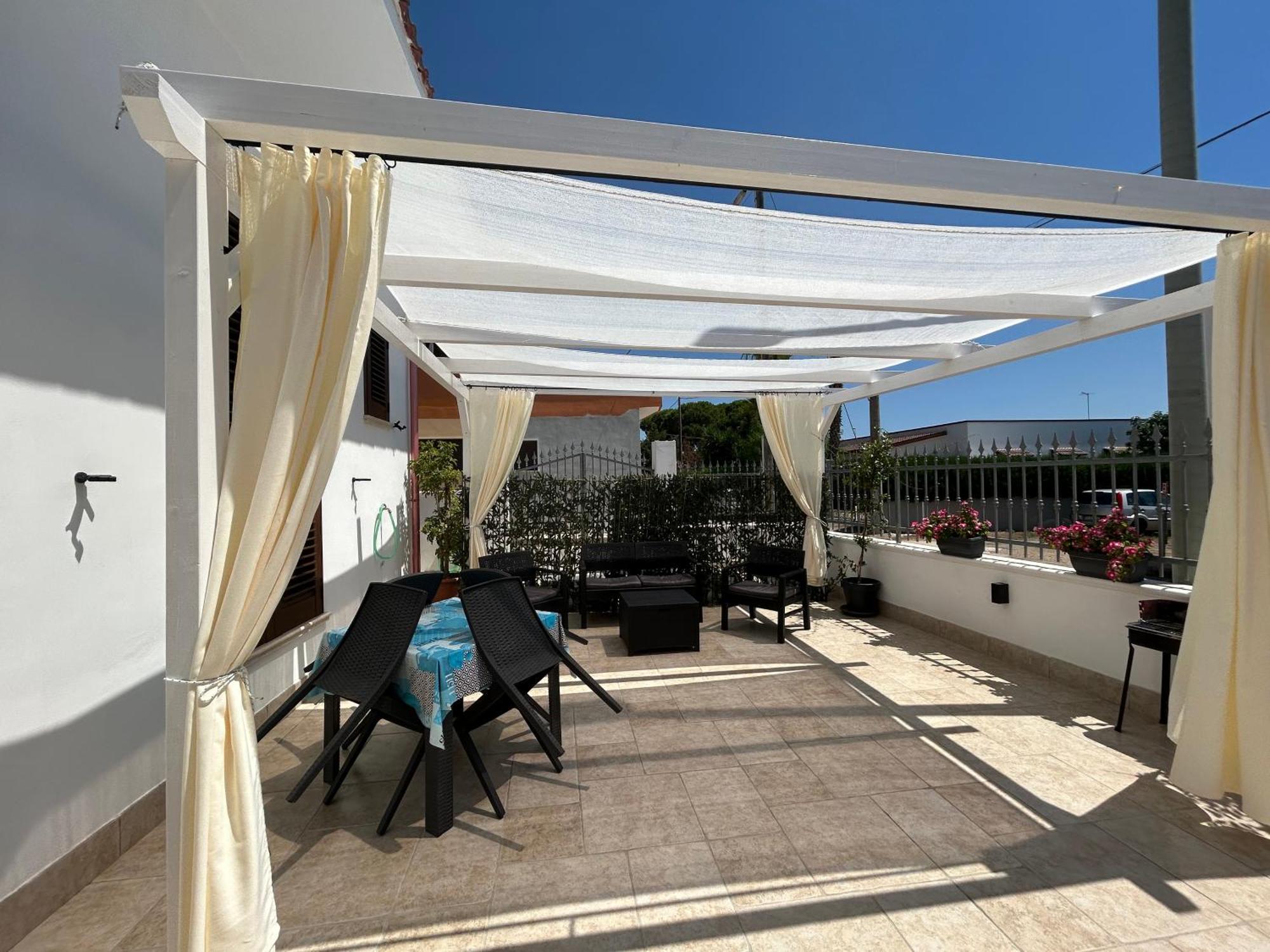 Casa Vacanze Nina Torre Ovo Luaran gambar